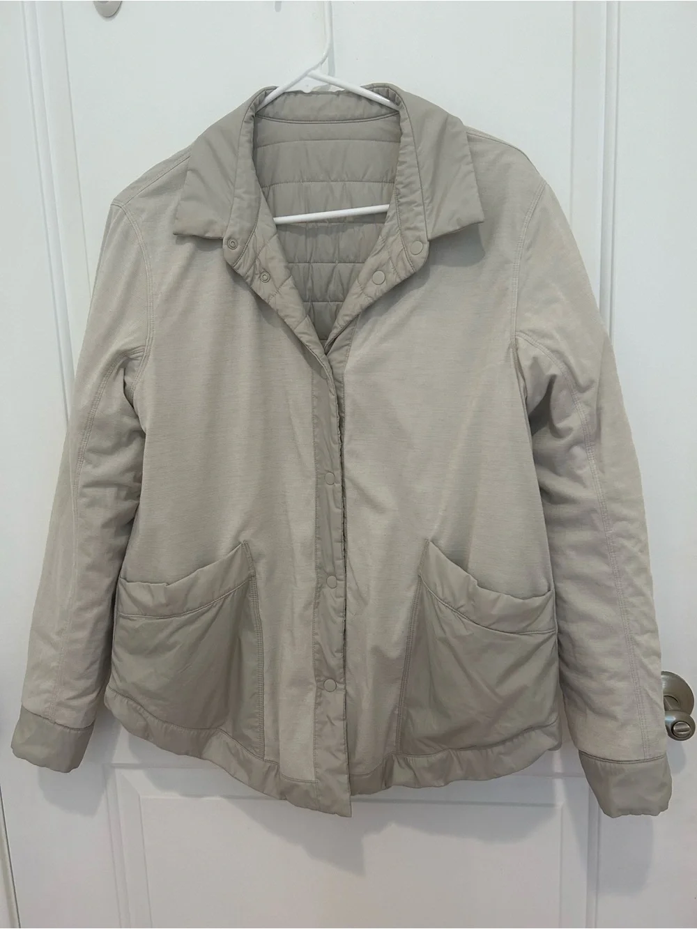 Lululemon Minimalist Casual Gray Reversible Quilted Jacket Size 8 Medium